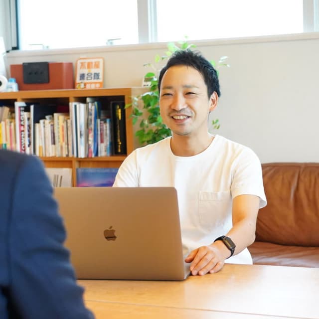 『全国賃貸住宅新聞』（3/25号）にて、弊社代表のインタビュー記事が掲載：徹底した絞り込み戦略、函館で導入シェア1位